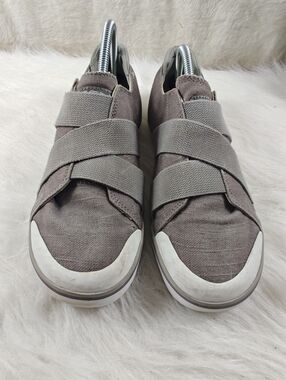 KEEN Elsa III Gore Slip-On Sneakers Women’s Size 10 Black Comfort Casual Shoes